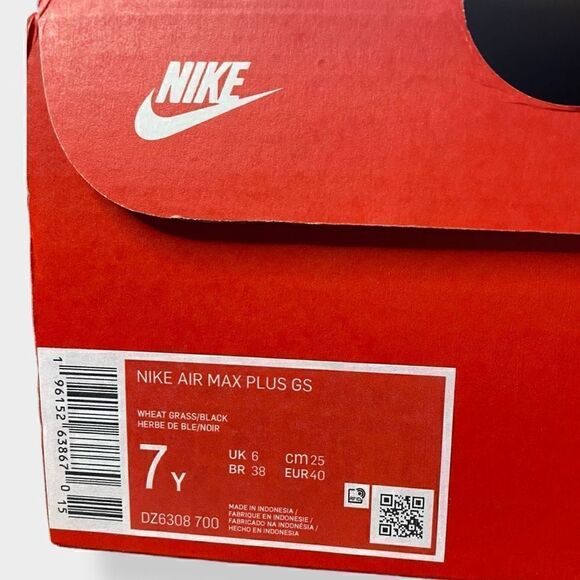 Nike Air Max Plus GS DZ6308-700 Wheat Grass Black Youth size 7Y Womens 8.5 New - Picture 11 of 12